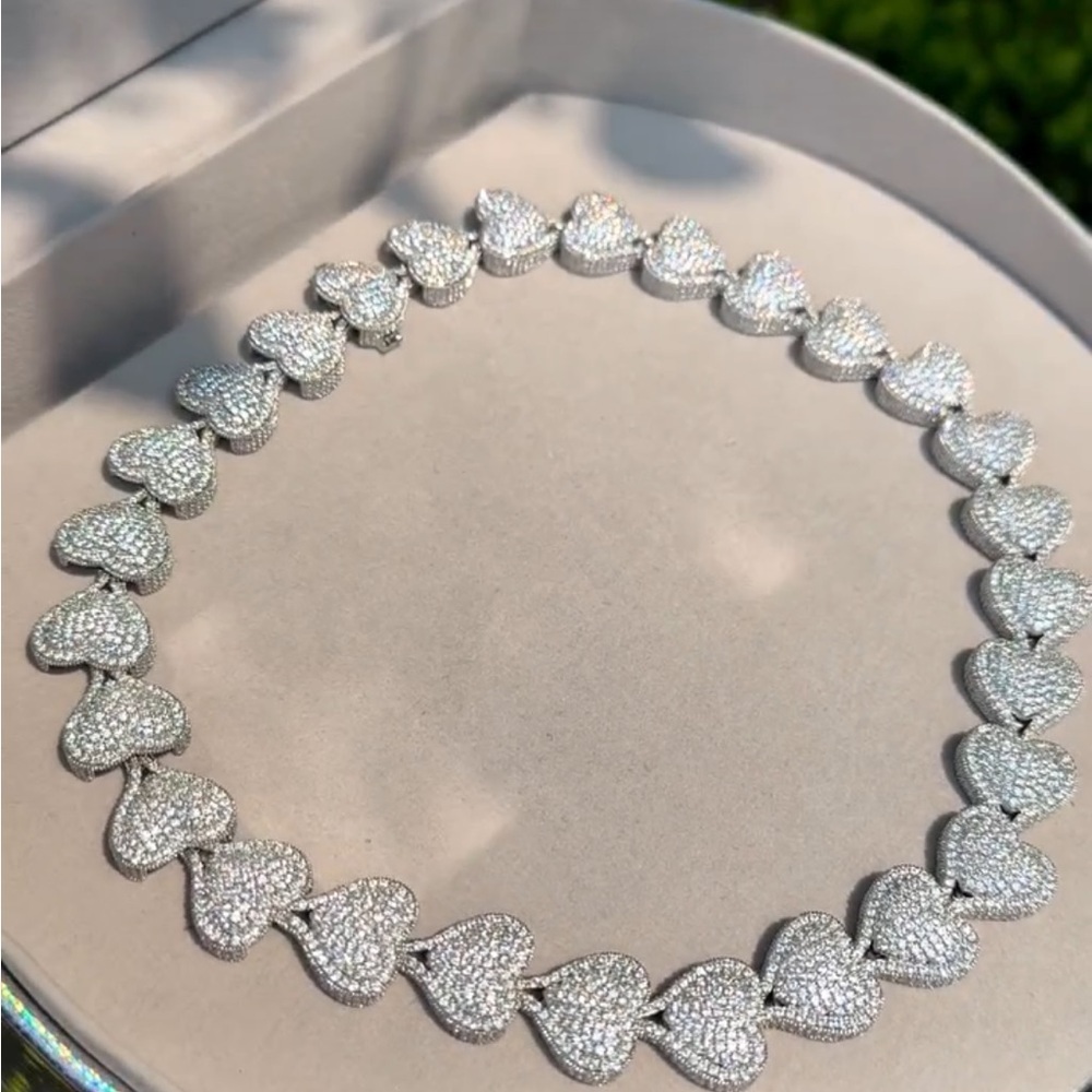 Silver Heart Link Necklace - 16inch Sparkling Pavé Hearts - Picture 2 of 3